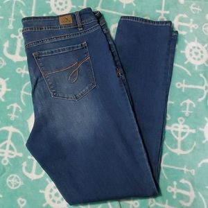 jordache curvy skinny jeans